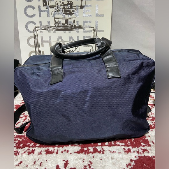 Jimmy Choo Parfume Duffel Bag. Navy Blue With Black Handles and Strap - Picture 7 of 12